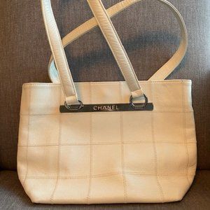 CHANEL Square Stitch Caviar Tote